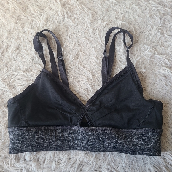 lululemon athletica Other - Lululemon Black Sports Workout Activewear Yoga Sportsbra Women's Size 6